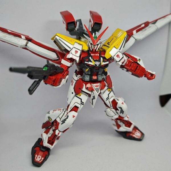 ガンダムアストレイストレートレッド