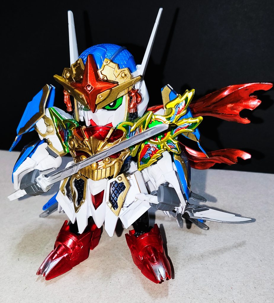 忍者とか侍好きな私としてはめっっっちゃくちゃ好みのデザイン。 ワールドヒーローズのアニメに出ていた佐助デルタ達の後輩に当たるキャラらしい。組み立て説明書に付いてくる四コマがとってもかっこいいんですよ！！ 三国創傑伝、ワールドヒーローズのシリーズは毎回この説明書の四コマを見るのが毎回楽しみだったりします笑