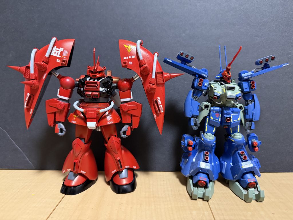 かつて開発したネオジオン重MSと ↓AMX-115 ペールゼンhttps://gumpla.jp/hg/1646080