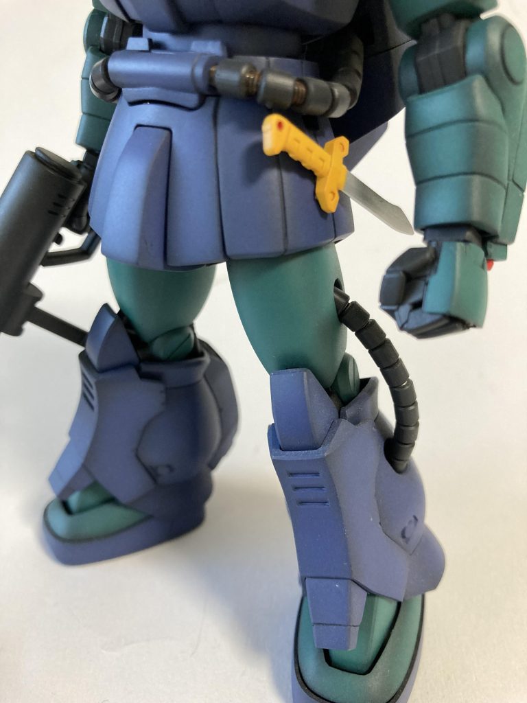 目立ちませんが、手首カバーを自作