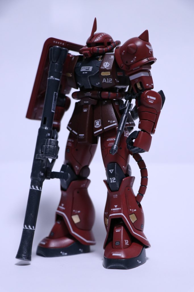 HG シャア専用ザク–3枚目/制作者：テラ