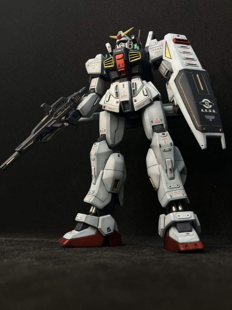 何か、足を長くしてスマートにはなりましたが、ちょっとイメージと違う(泣)もうちょっと、ずんぐりむっくりさせたかったです。でも、妥協しました。まぁ~ぃぃか!