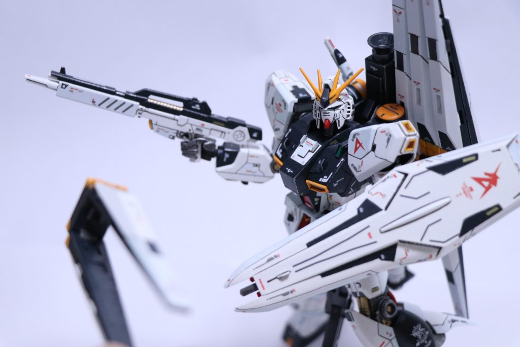 HG νガンダム–3枚目/制作者：テラ