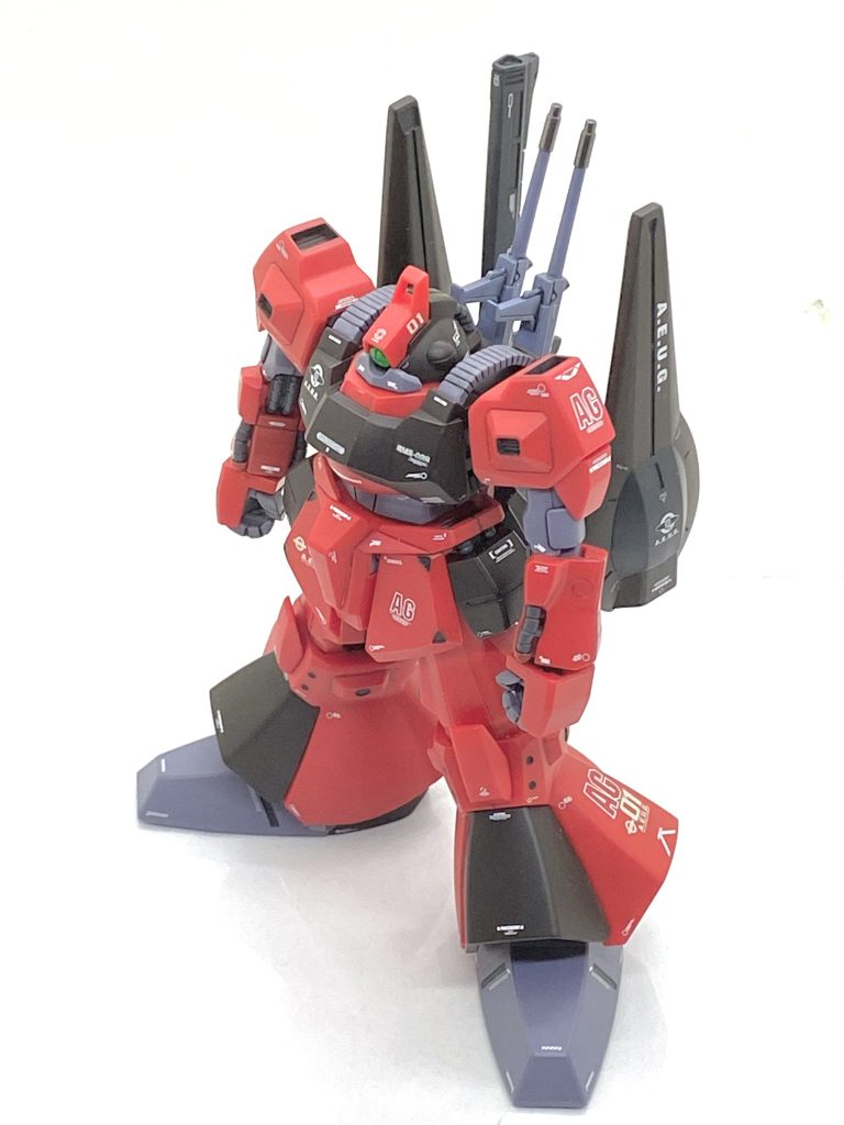 メタリック以外の部分は(クレオス)Mr.カラーGXスーパースムースクリアーを吹き付けております。