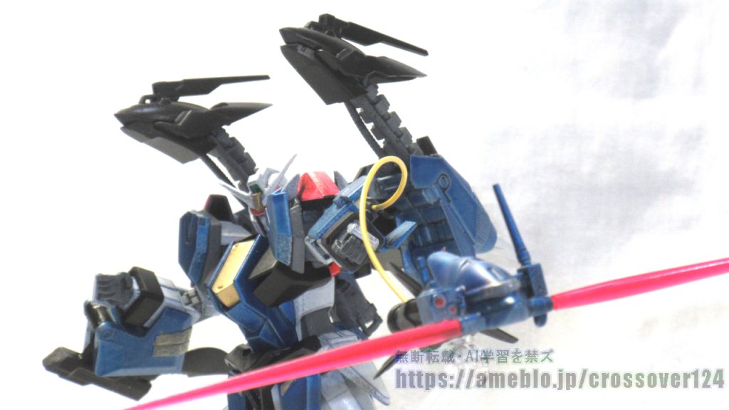 　バクゥの頭部は首ボールジョイントを移植して接続しているため、他のバクゥ系の頭部と交換可能。