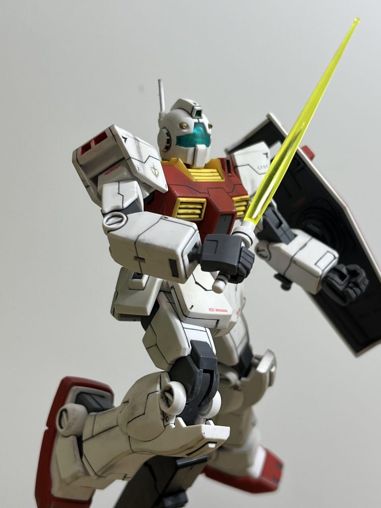 とはいえ、塗装技術がない私は、成型色＋筋彫りディテールアップ＋ポイント塗装で仕上げています。 ※ただ、充電式エアブラシを購入したので乞うご期待っ！！