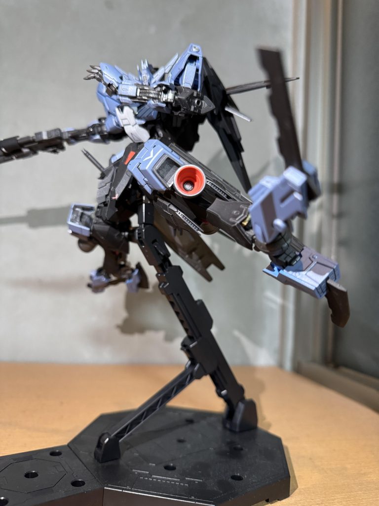 ルプスレクスに飛びかかるハンターエッジ+バーニアはマジで痺れました。