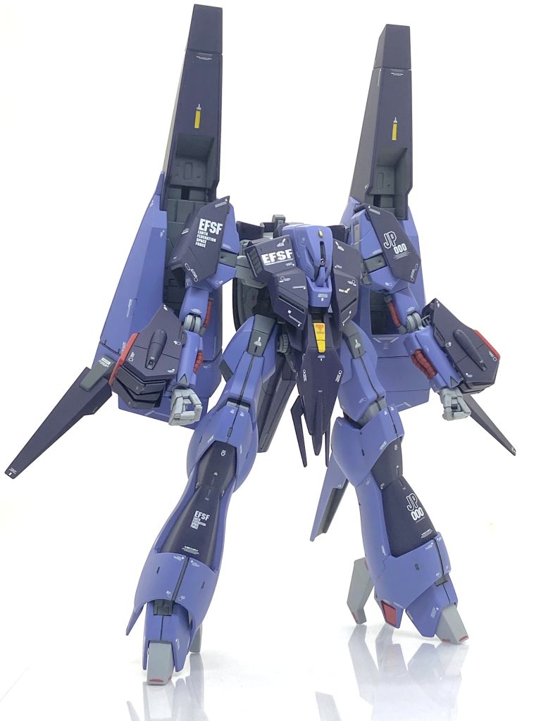 パラス・アテネやボリノーク・サマーン、ジ・オと同じ感じにデカールを貼りましたから統一感は出ました。