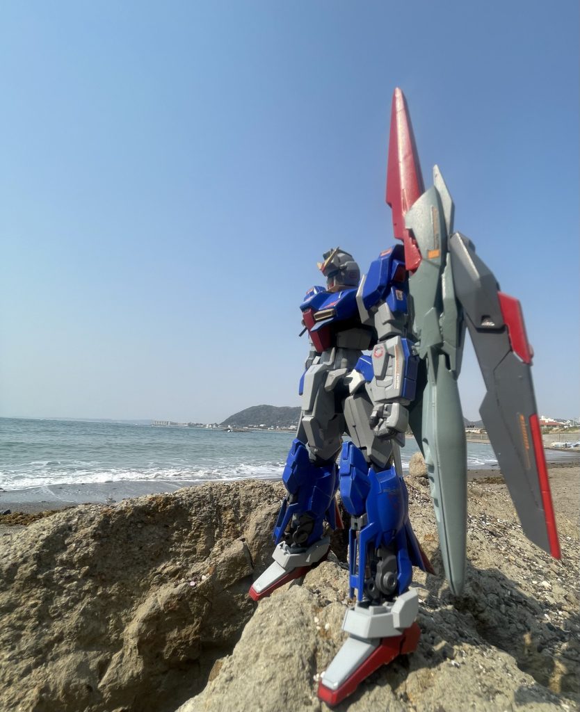 うん、全く巨大感がありませんね。スマホではなく次回は一眼で望遠撮りで試してみます。 最後まで閲覧ありがとうございます。☺️  