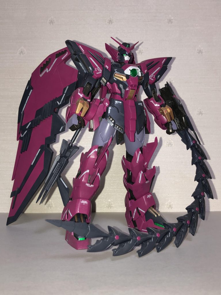 エピオンはこれくらい紫を効かせた色味が好き。