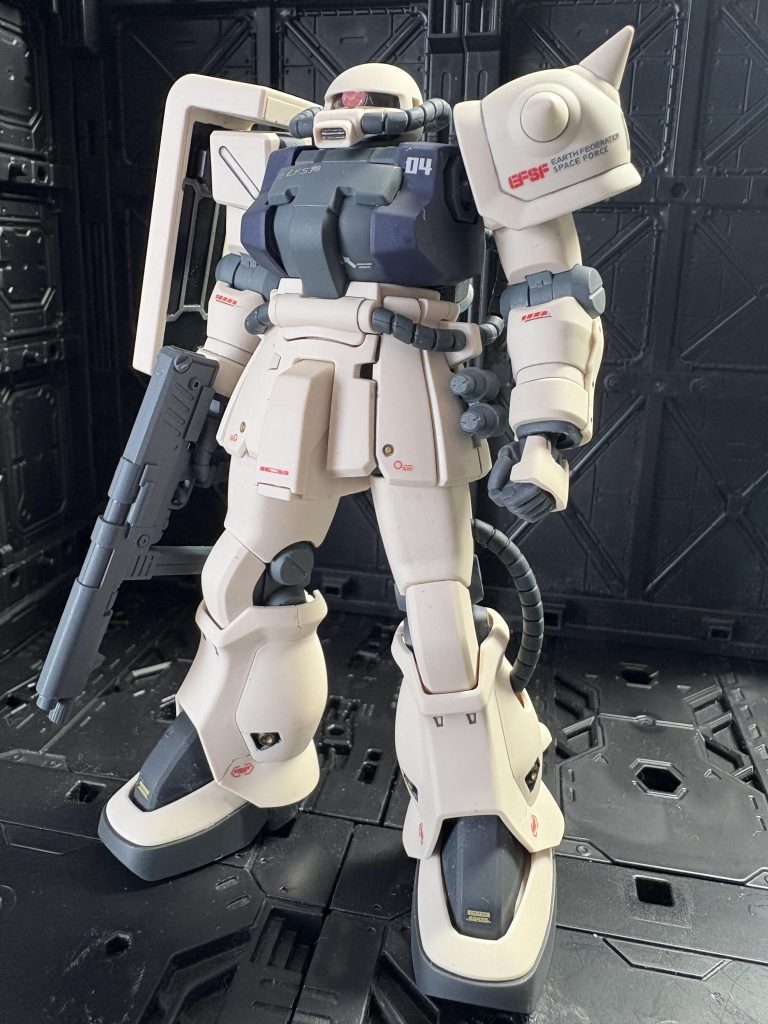 ポージングって難しいから嫌いです。