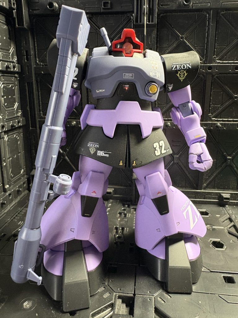 なんだか内股になってしまっています。カッコ悪いですね💦