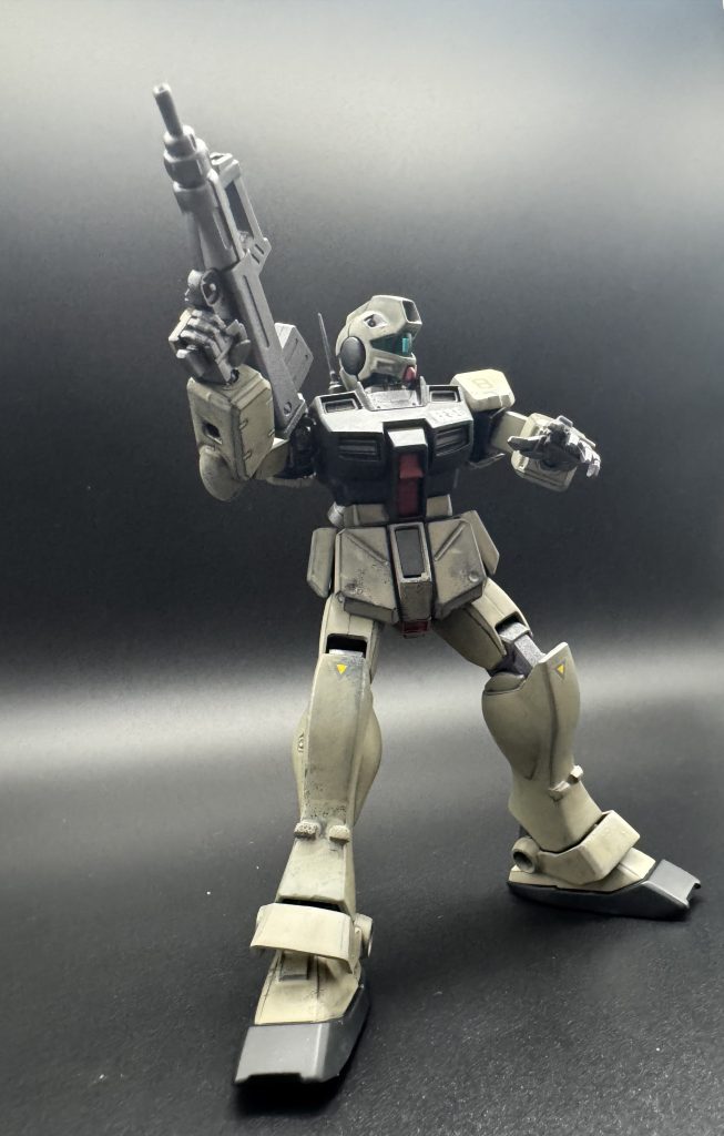 濃いめの色合い好きなんです。リバイヴガンダムの手のひら使ってみたりと地味な工作してます。