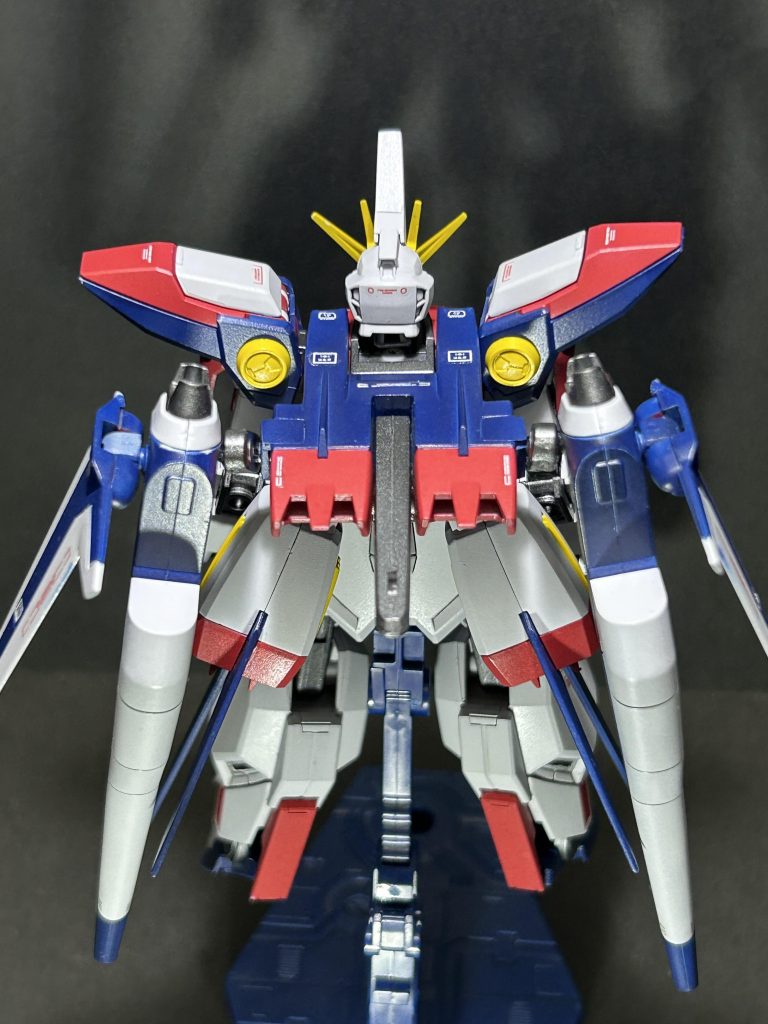 背面上部から。アムフォルタスの合わせ目は消し忘れてです、、、いつか消そうと思います。