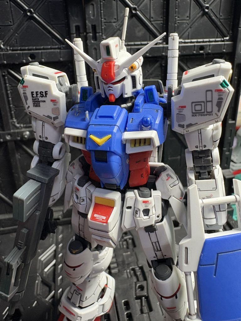 同じGP01でも、フルバーニアンはあまり好きではありません。無骨な地上用装備の方が好きなんです。
