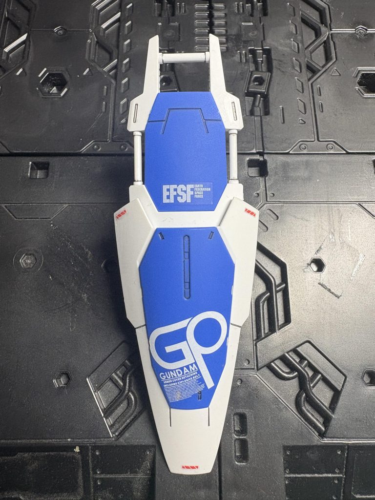 このデカール、貼り付けた作例を見て一目惚れしちゃいました。