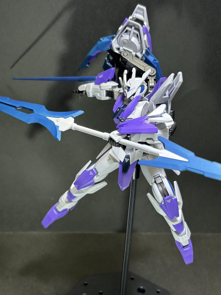 ポージング3バインダー裏は肉抜き埋めれば良かったと後悔、、、