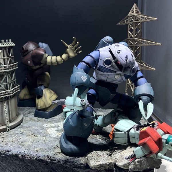 迫撃！トリプル・ドム｜SHさんのガンプラ作品｜GUNSTA（ガンスタ）