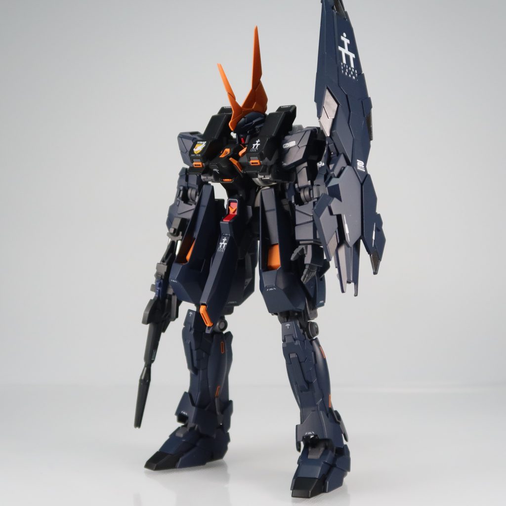 ユニコーンモードこれをやる為に手足と武器を2セット作成してます