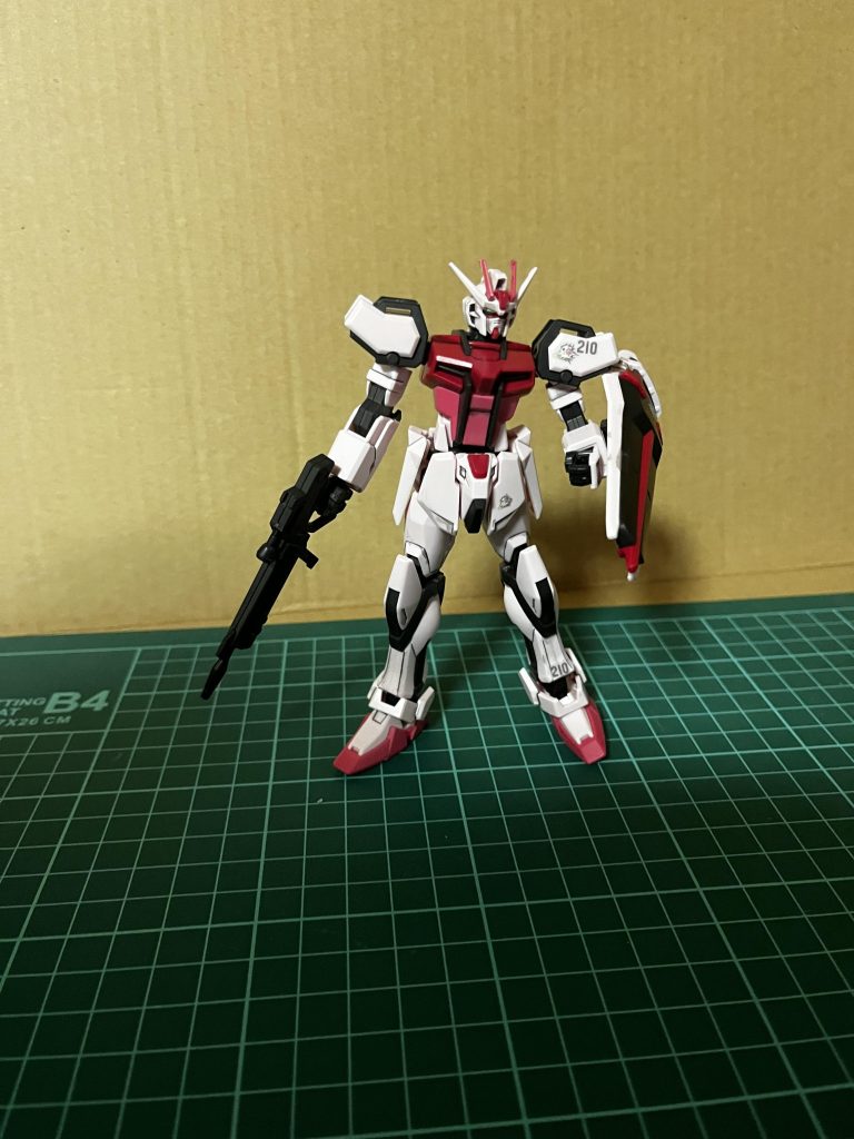 ストライクガンダムルージュ–2枚目/制作者：アッキー