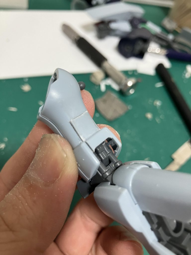 ももの合わせ目は分割線を変更して対応しました