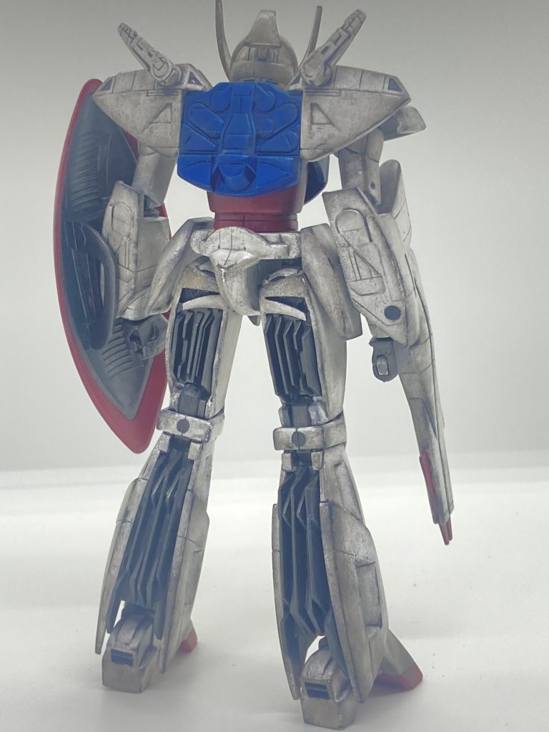 全てが、独特な作りですが、特に脚の裏側は、このキットしかないです