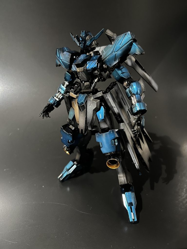 縁に黒を残してグラデーション