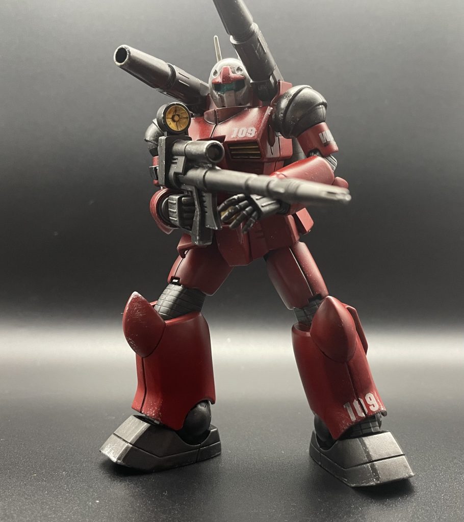 2023年1月。アクリジョンベースカラーを初めて使いました。こちらはベースレッド。パキッとした良い発色をしたので印象的でした。