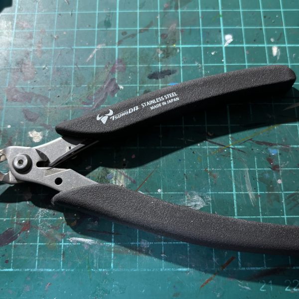 ツノダの片刃ニッパー