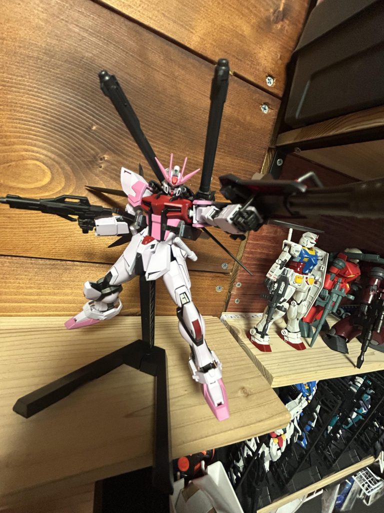 全て水性ホビーカラーで仕上げました。ルージュの薄いピンクは、水性ホビーカラーの調色済みを仕様っす