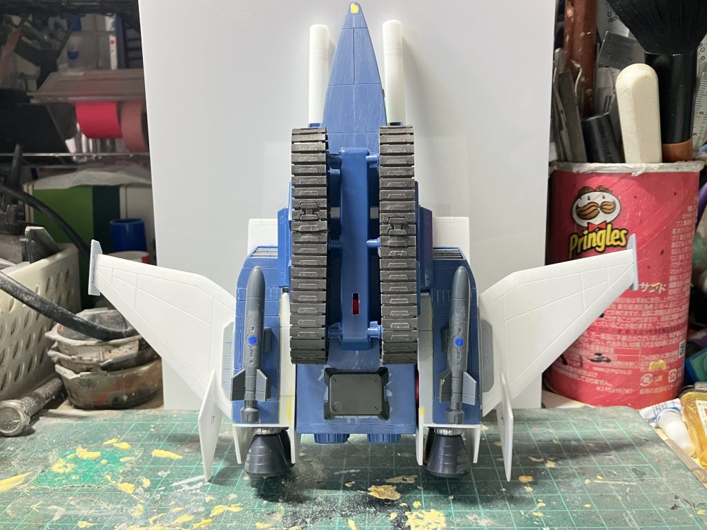 2発のバンカーバスターを装備して対攻略兵器としてのGファイター