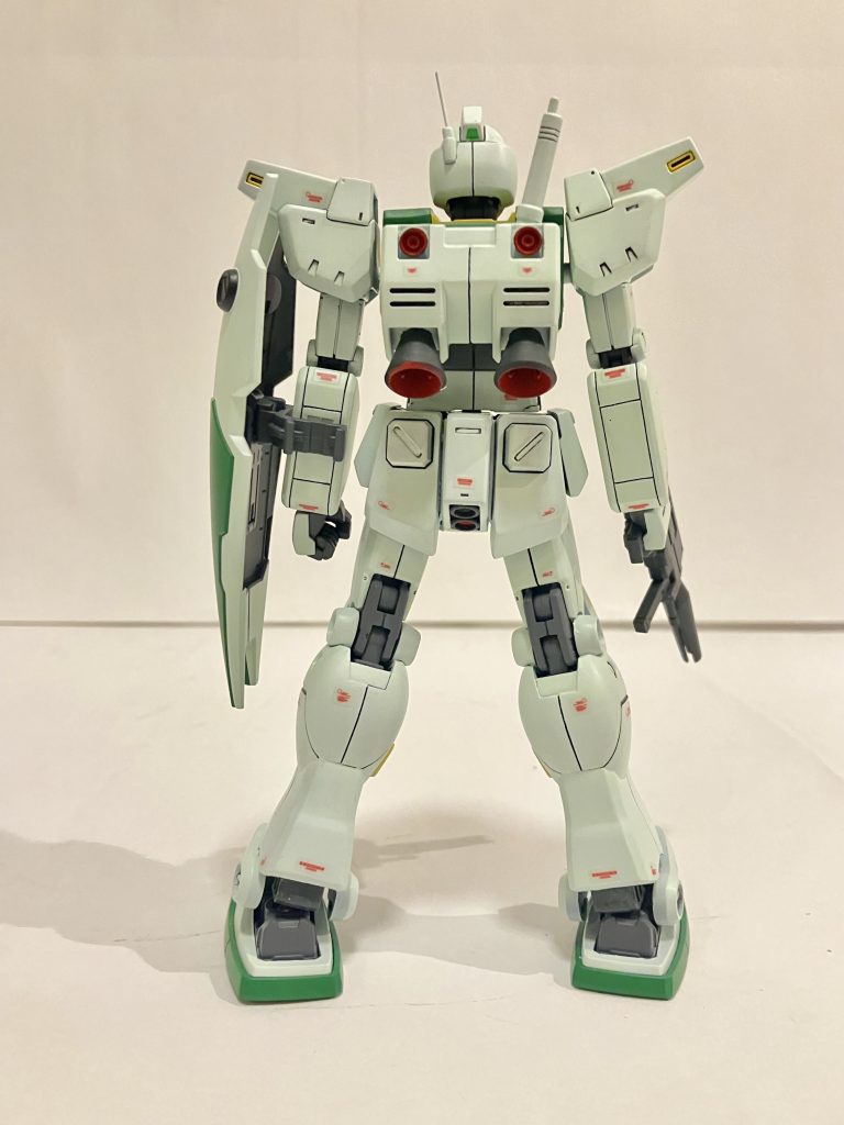 バックパックのバーニア１個、何処に行ったから、コトブキヤのに変更しました