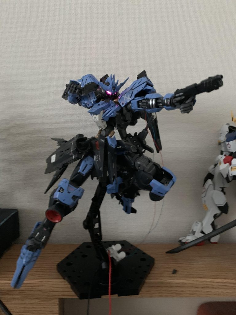 MGガンダムヴィダール–3枚目/制作者：mode1er