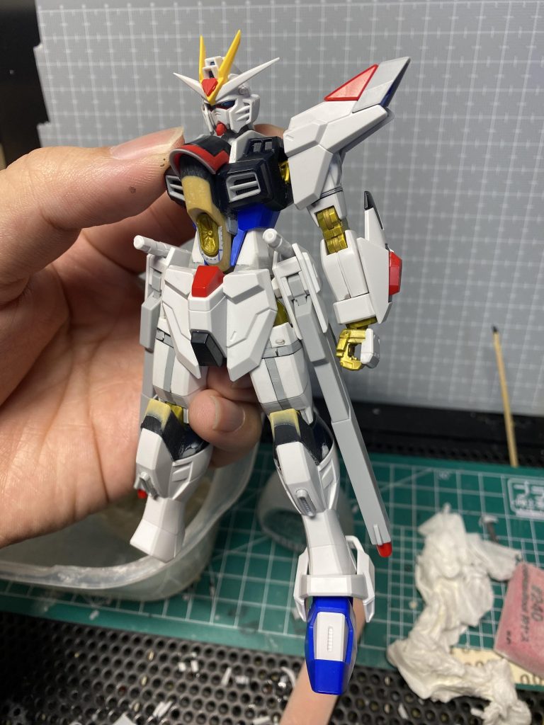 本体は軽く延長等した程度ですが、腹ビームの位置にはこだわりました。