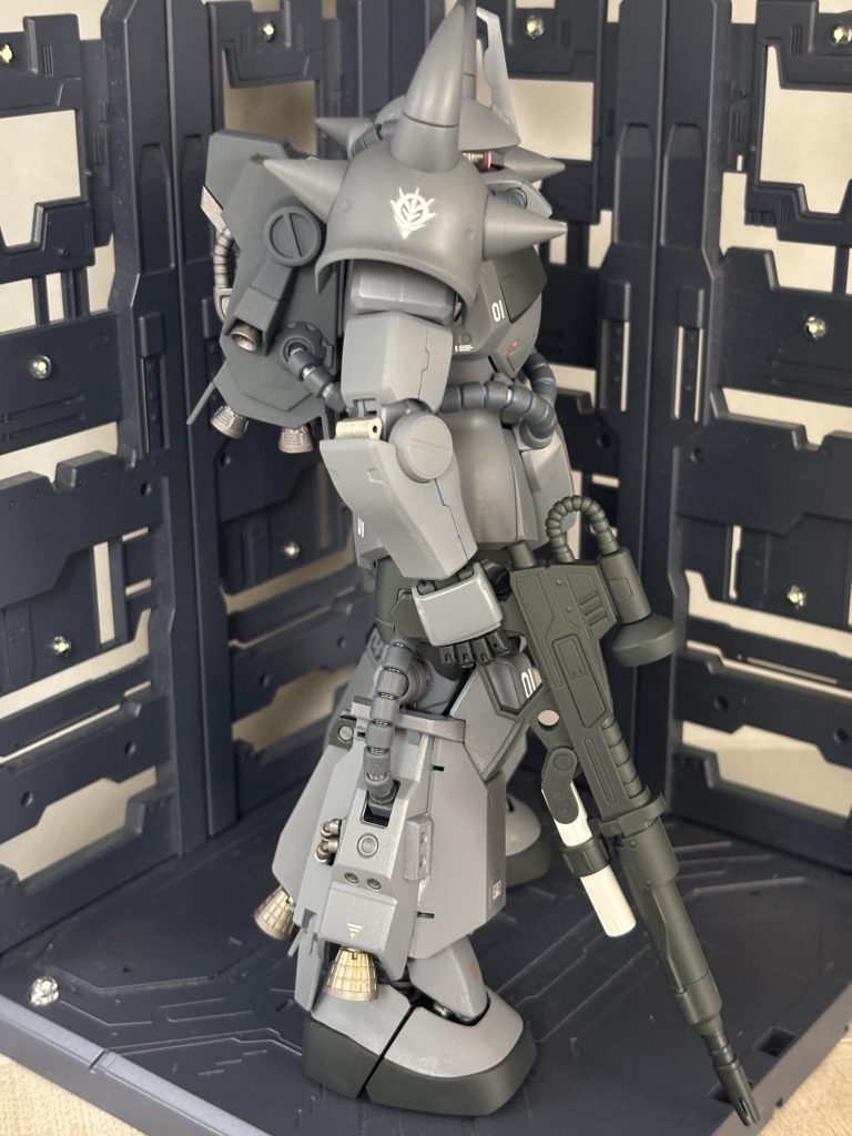 サイドビュー2試作型ビームライフルを提携して。