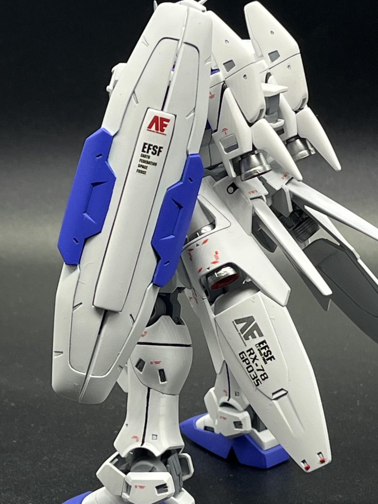 ステイメンといえばやはり側面から後ろにかけてのアングルですね。