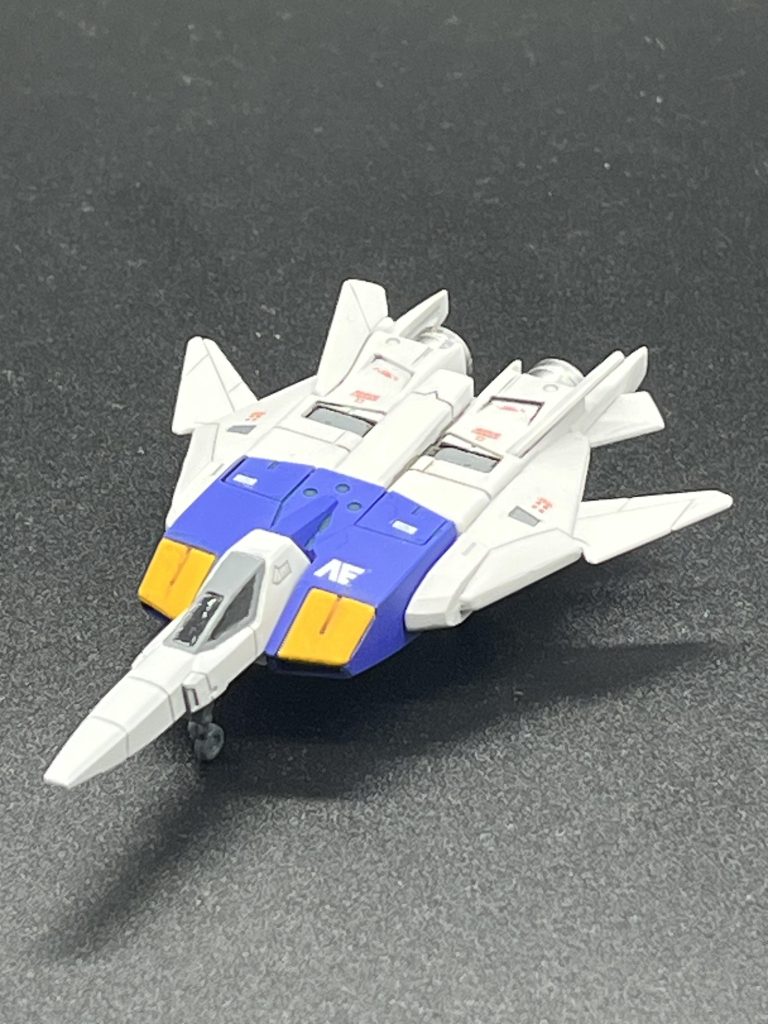 付属のコアファイターもかっちょよかったので一応作りました。