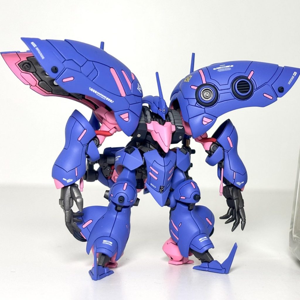 ガンダムアーティファクト「量産型キュベレイ／キュベレイ
