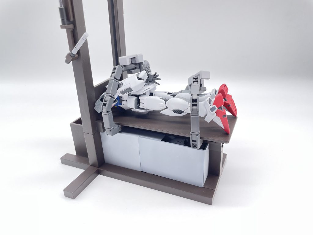 ガンダムッシュー・ド・パリ・イノセントガンダム–4枚目/制作者:タケシ