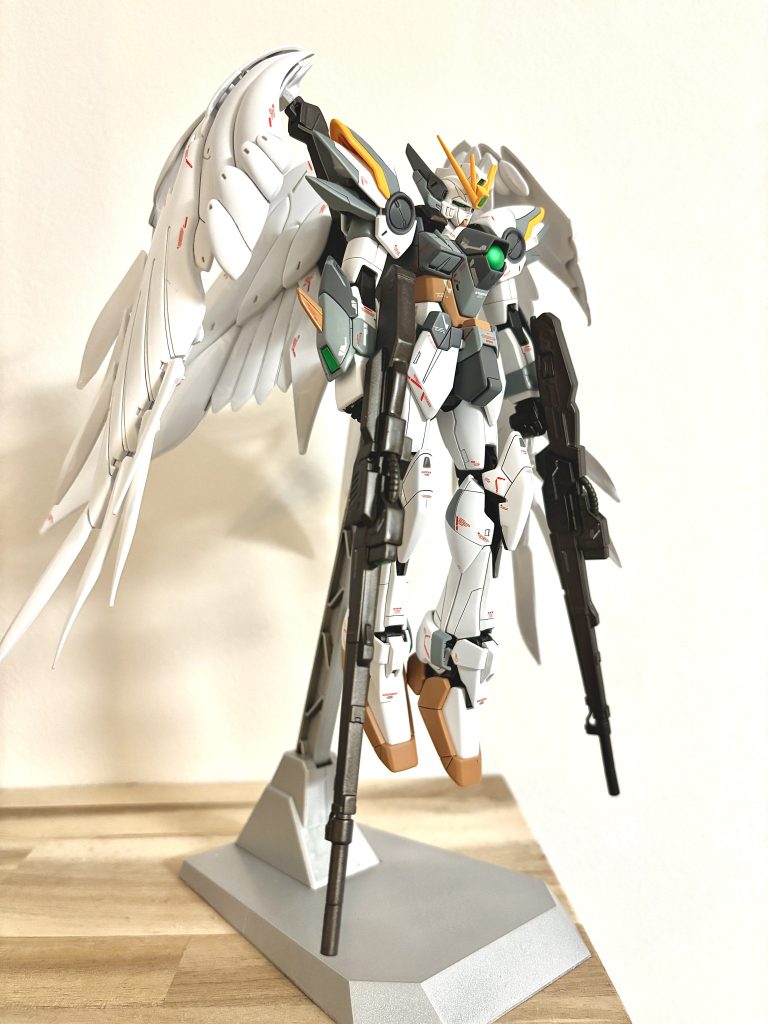 Var.Kaに比べるとディテールも少なかったのであまりスジボリし過ぎずに製作しました。旧MGはそれでまた良さがありますね。スタイルは良かったのであまりいじってないですね。