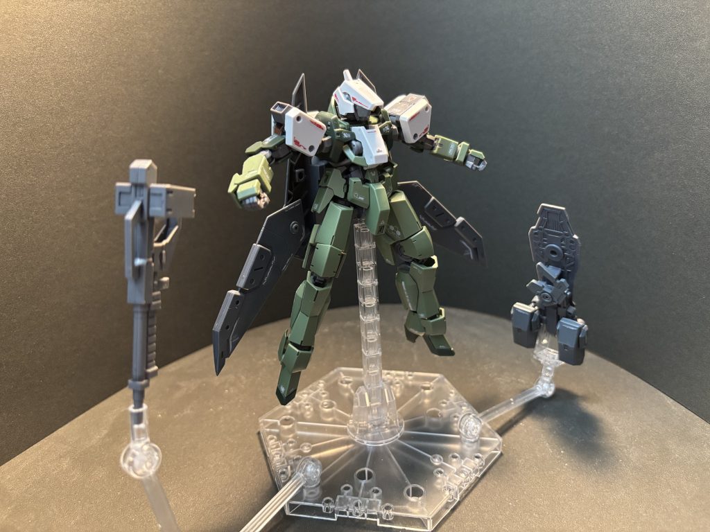 変形シークエンス①:武器をパージします。