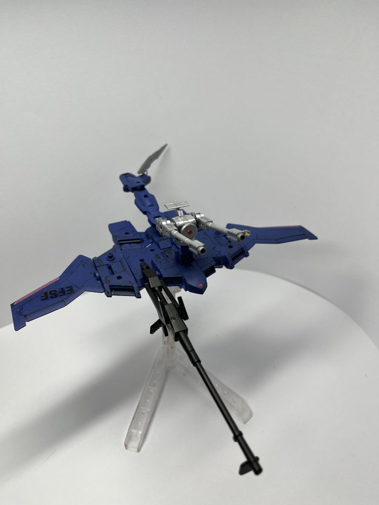 スティングレーにはフェダーインライフルを取り付けできるよう改造