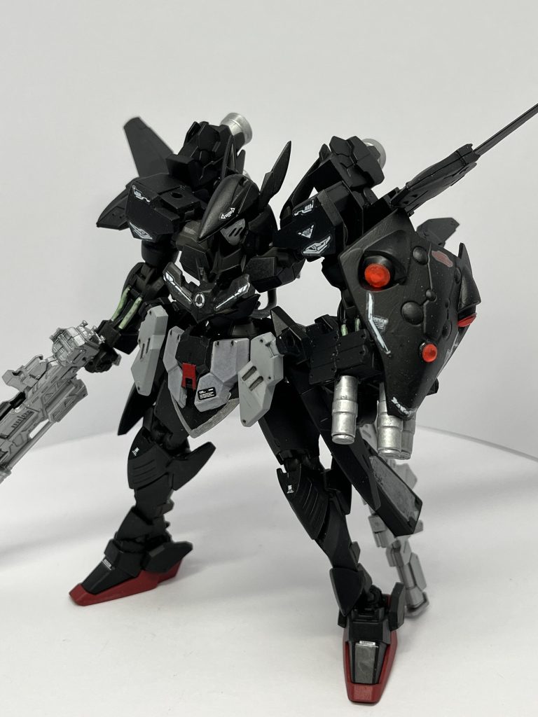 以上、ゲシュテルーネ改でした！昔中古屋で購入した第四次スパロボの主人公機で使ったのが最初でしたかね🎮←チビの頃は難しくてクリア出来なかったwにしてもスパロボの新作出ないですねー💦毎シリーズいつもサウンドエディションやDLCやら買うぐらいに好きだったんですが…ネットではゲームシステムが進化しないから悪い、戦闘デモをYouTubeで見るだけで良いとかネガティブな意見も見られますが。普通に新しめなロボが出るだけでもわしは嬉しいんだけどなぁ(´・ω・)制作スタッフさんに届け！この想いw