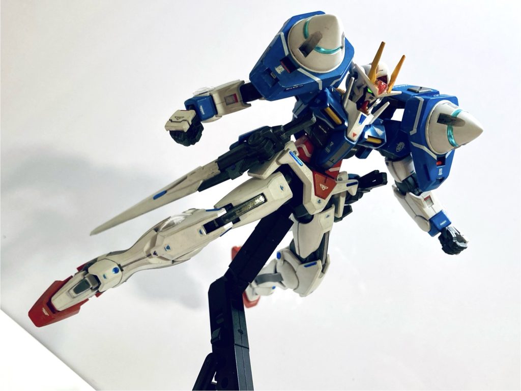 TWIN DRIVE SYSTEMを前方に。強力なGNフィールド形成してくれそう^ - ^