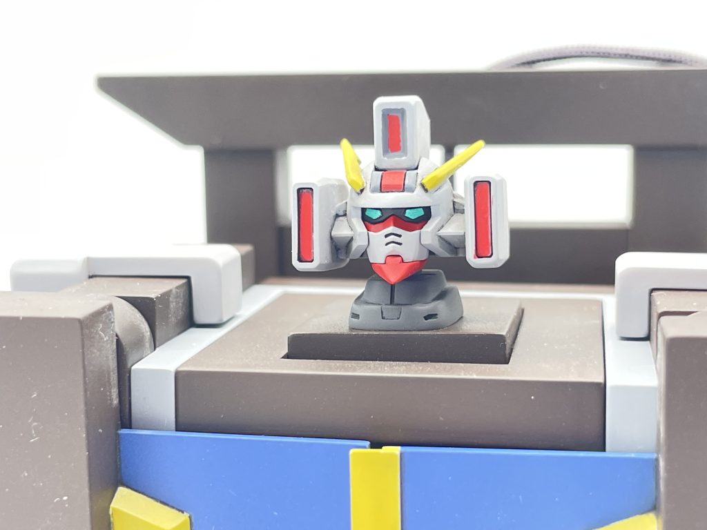 ガンダムの頭部をMK4っぽく改造しました。