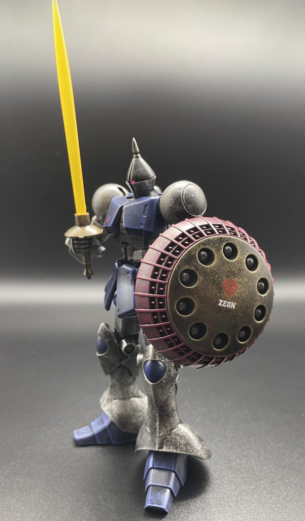 ドライブラシ各パーツ8回ずつの力作。新たな扉を開いた感じがしてお気に入り。甲冑ぽさでて良い感じでした。