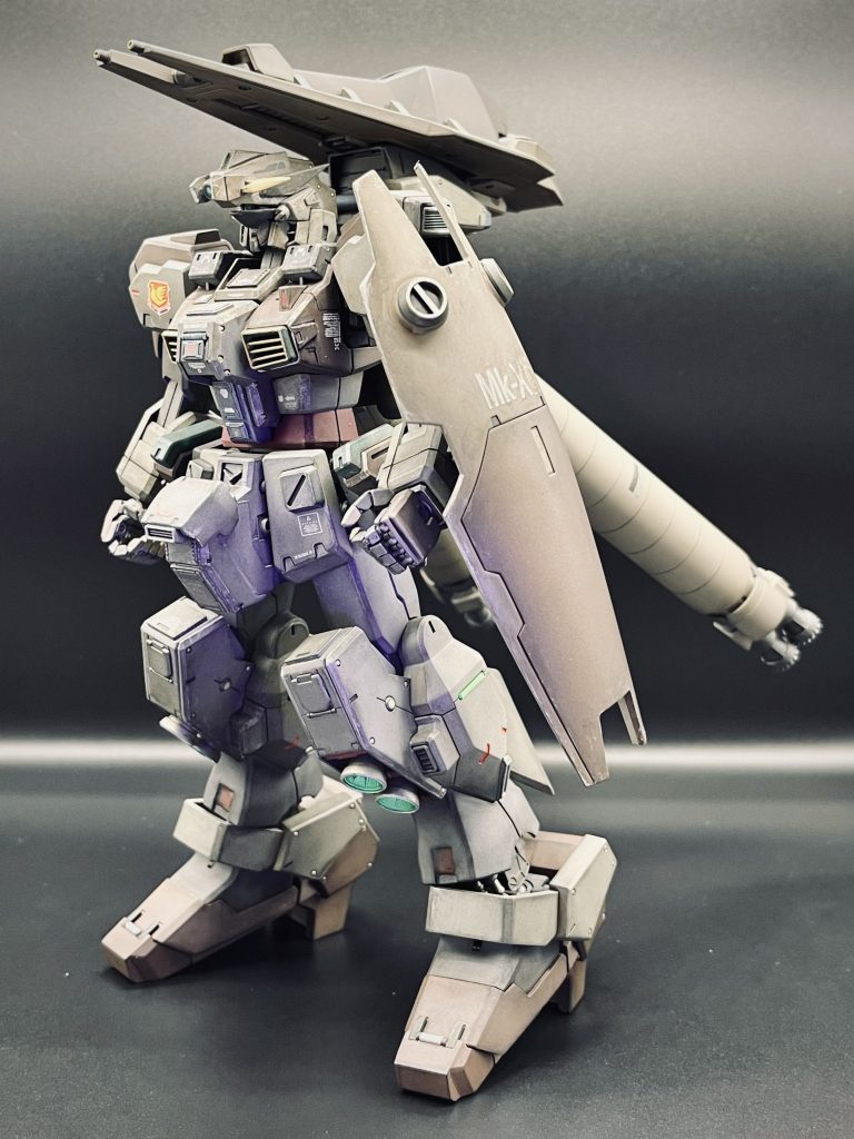 実はAOZシリーズの設定はまったくわかっていませんw