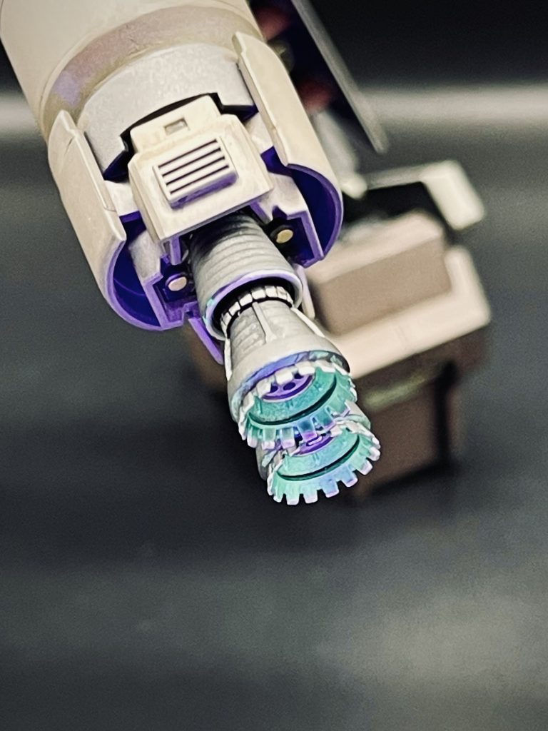 プロペラントタンクにバーニアを追加。