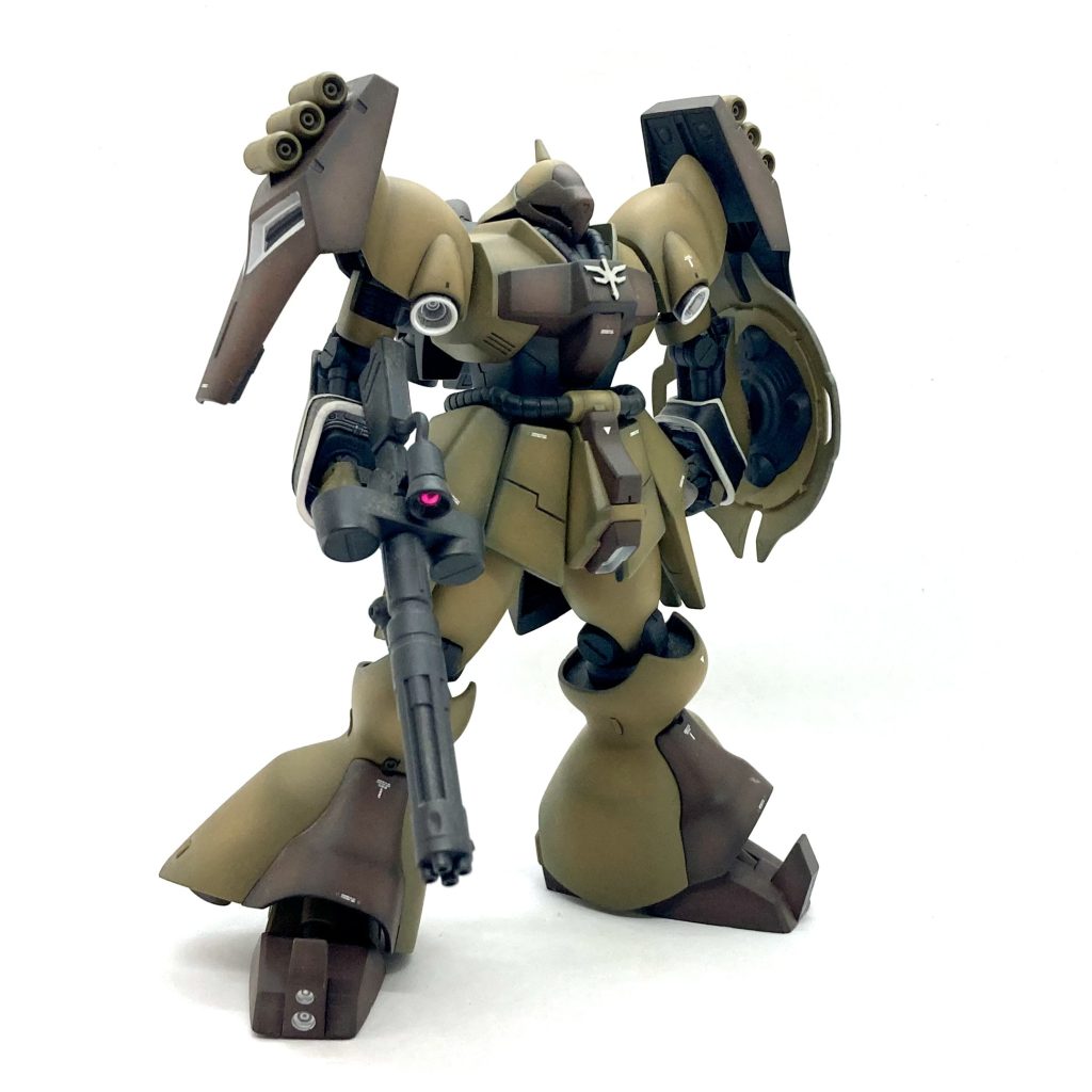 いや… どうせならユニコーンver.にするか！と一生懸命、袖のエンブレムを作ったんですよ…