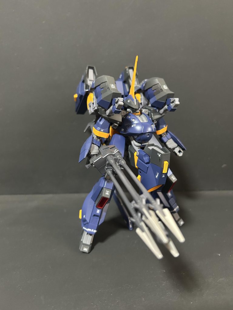 正面右側A .O.Z.は派生機が多くて嬉しいですね。